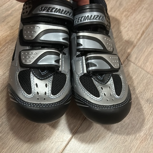 Specialized Biking Cycling Shoes model 6103-3537 size 37. US size 7 - Picture 5 of 16